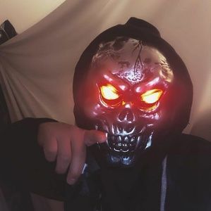 Meet your Posher, Comando